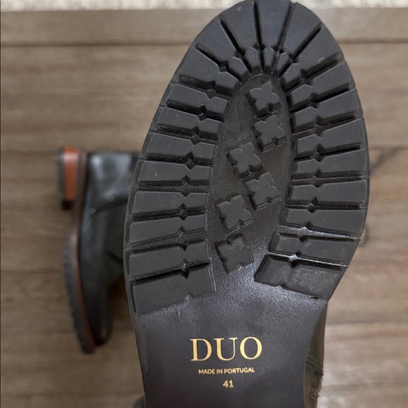 DuoBoots Marvel Knee High Boots Black Leather NWOT - Picture 8 of 14